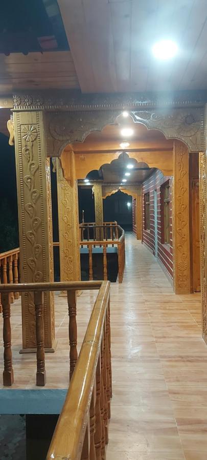 Hotel Royal Hillcrest Harsil Exterior foto